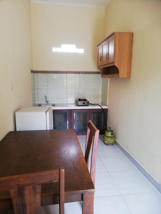 Jero Harum Homestay Krambitan Exterior photo