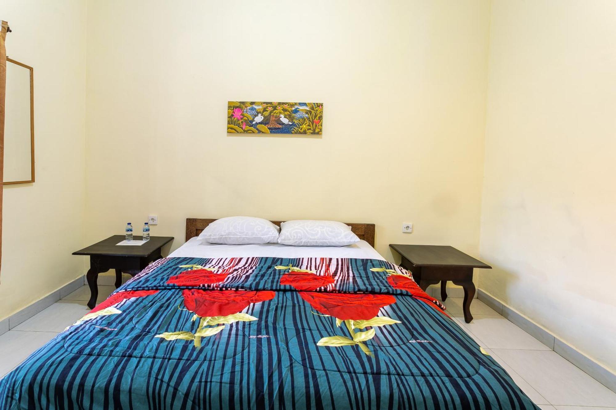 Jero Harum Homestay Krambitan Exterior photo