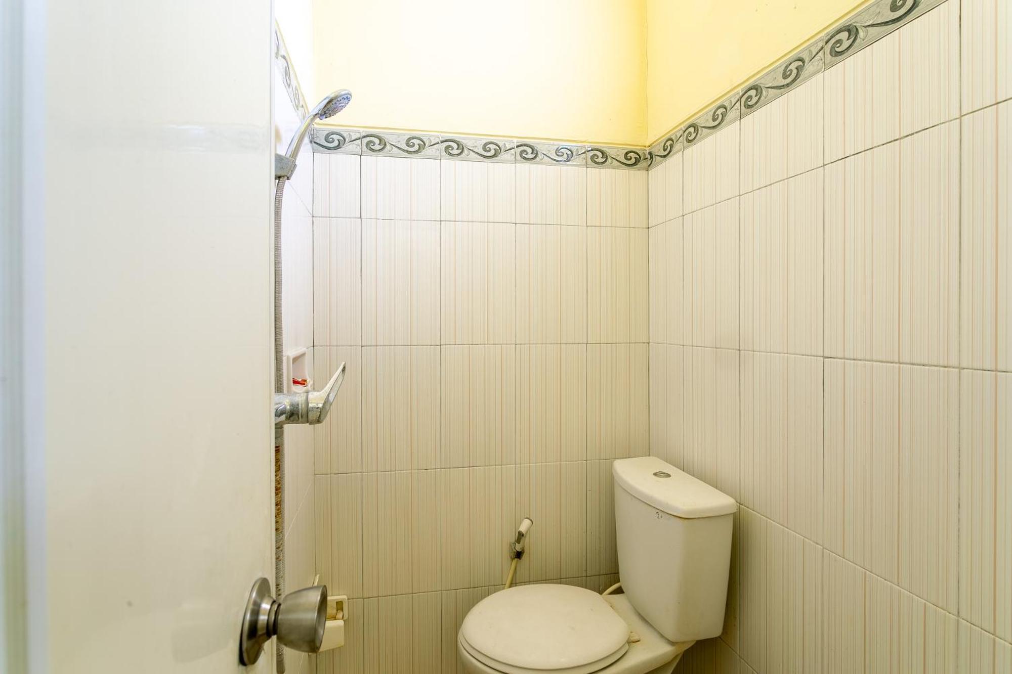 Jero Harum Homestay Krambitan Exterior photo